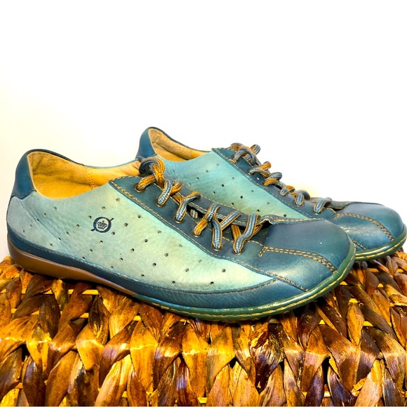 Born Shoes - BORN | Unique Womens Turquoise/Teal Leather Two-Tone Sneakers | Size 9.5